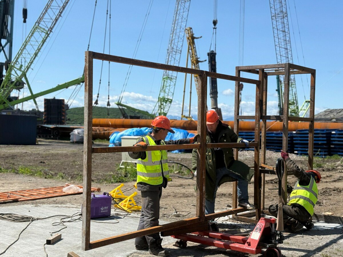 Береговую инфраструктуру для регазификационного комплекса СПГ возводят в столице Камчатки