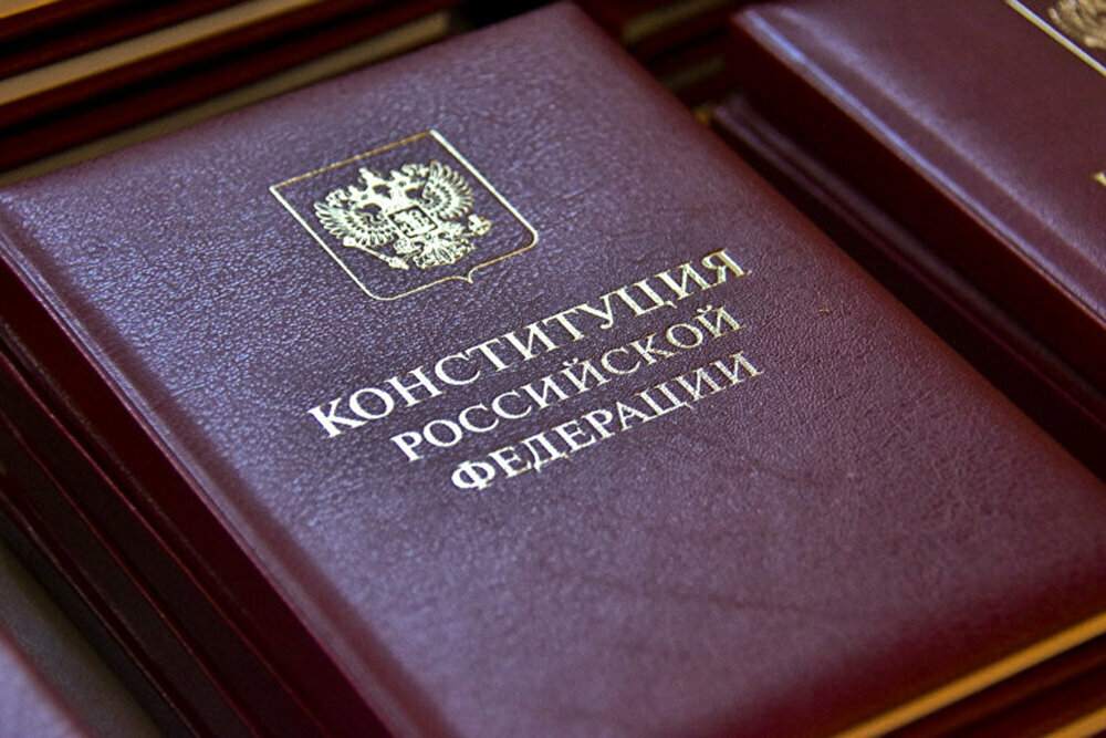 Камчатцы третьего возраста голосуют по вопросу поправок в Конституцию РФ на дому